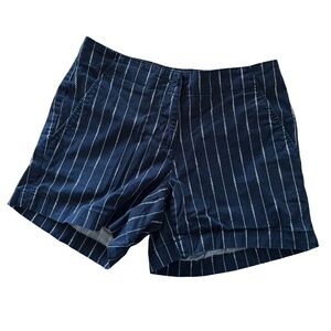 3/$20 Nautica Navy Blue & White Striped Shorts